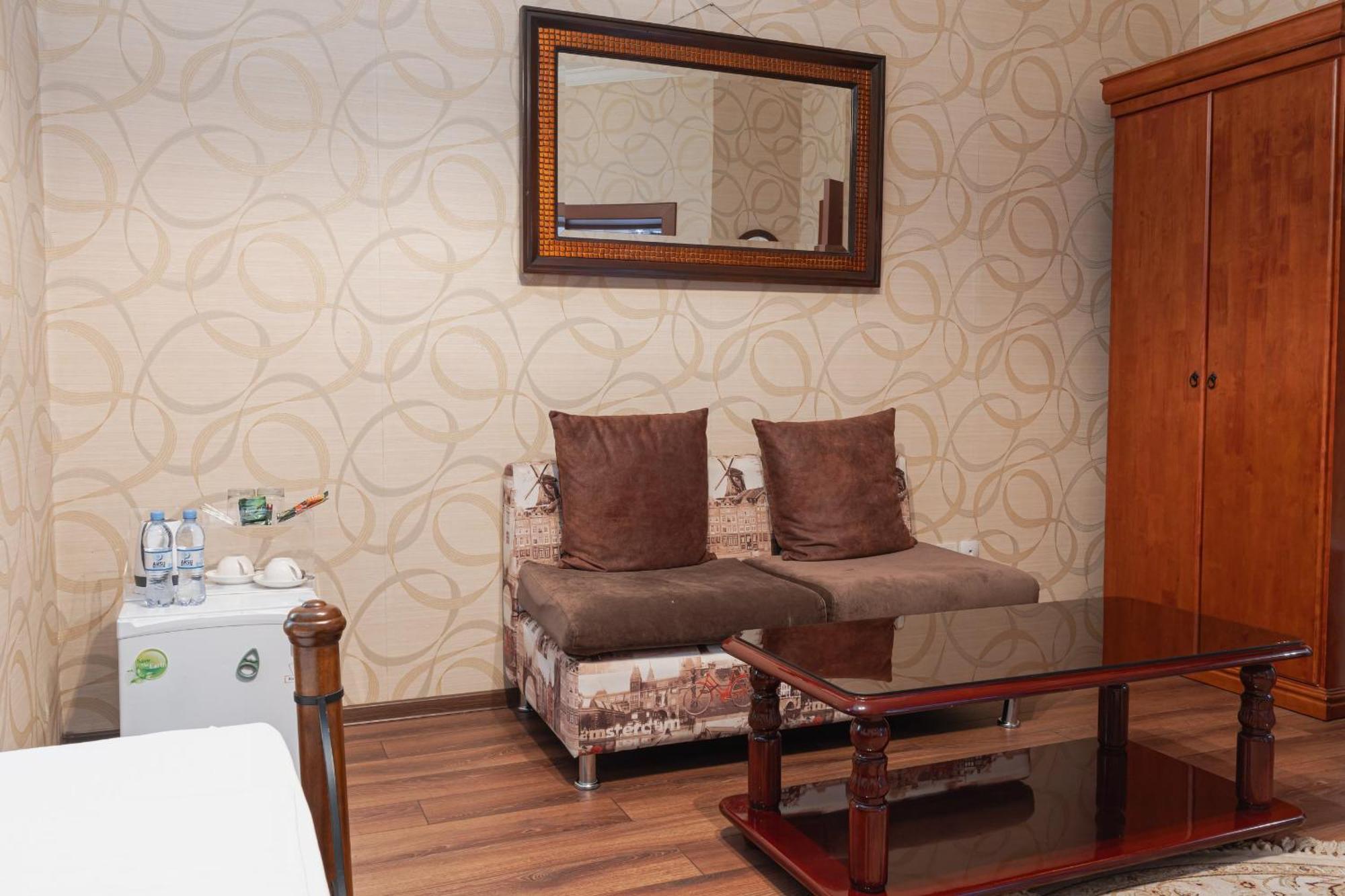 Altair Hotel Shymkent Ngoại thất bức ảnh