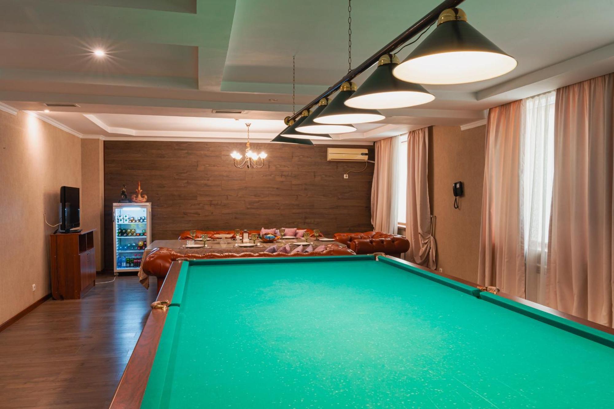 Altair Hotel Shymkent Ngoại thất bức ảnh