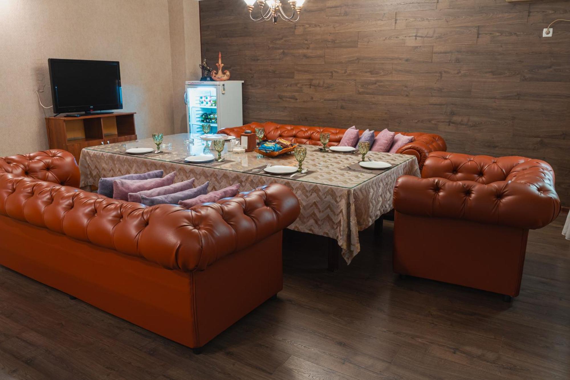 Altair Hotel Shymkent Ngoại thất bức ảnh