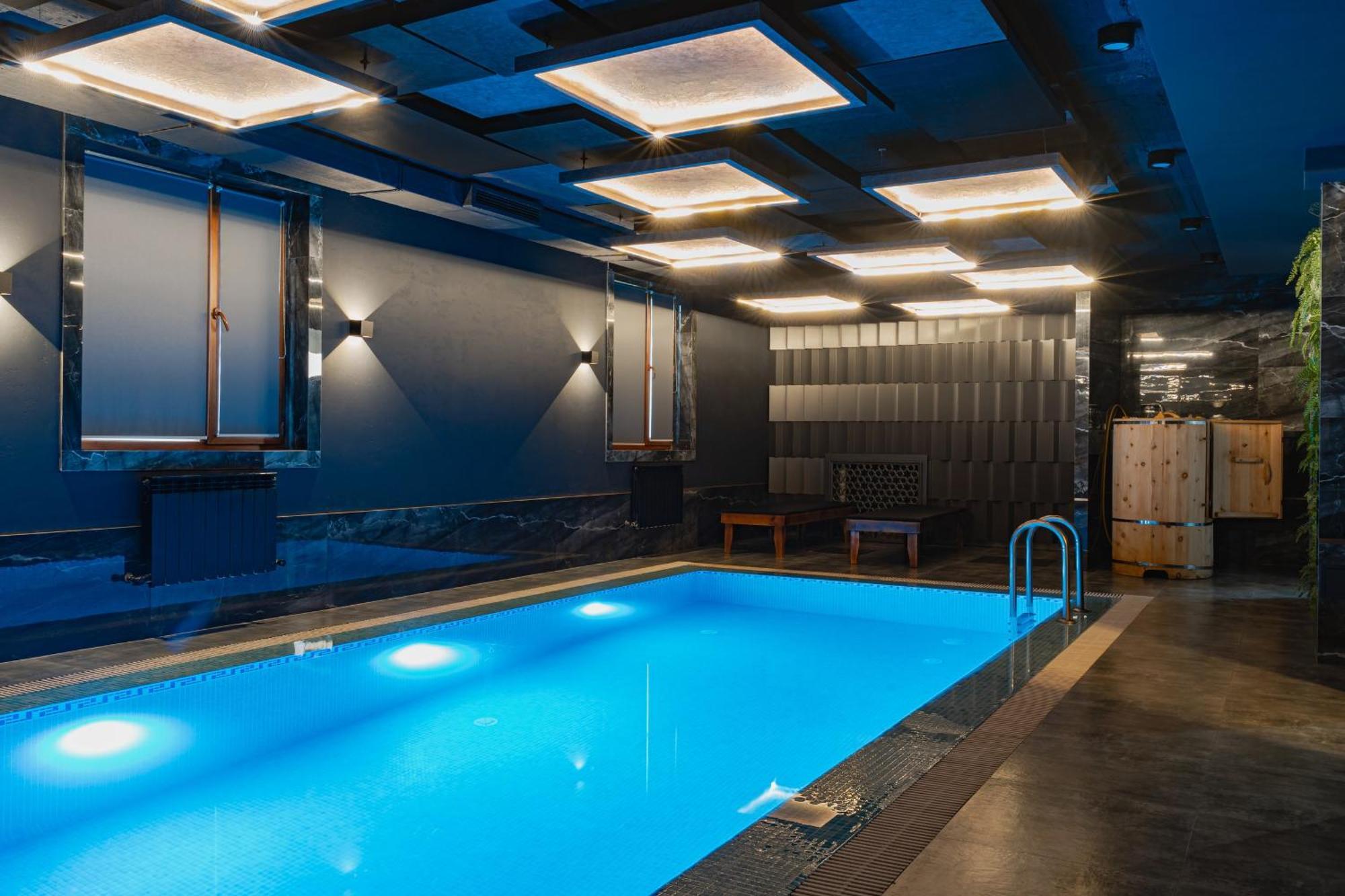 Altair Hotel Shymkent Ngoại thất bức ảnh