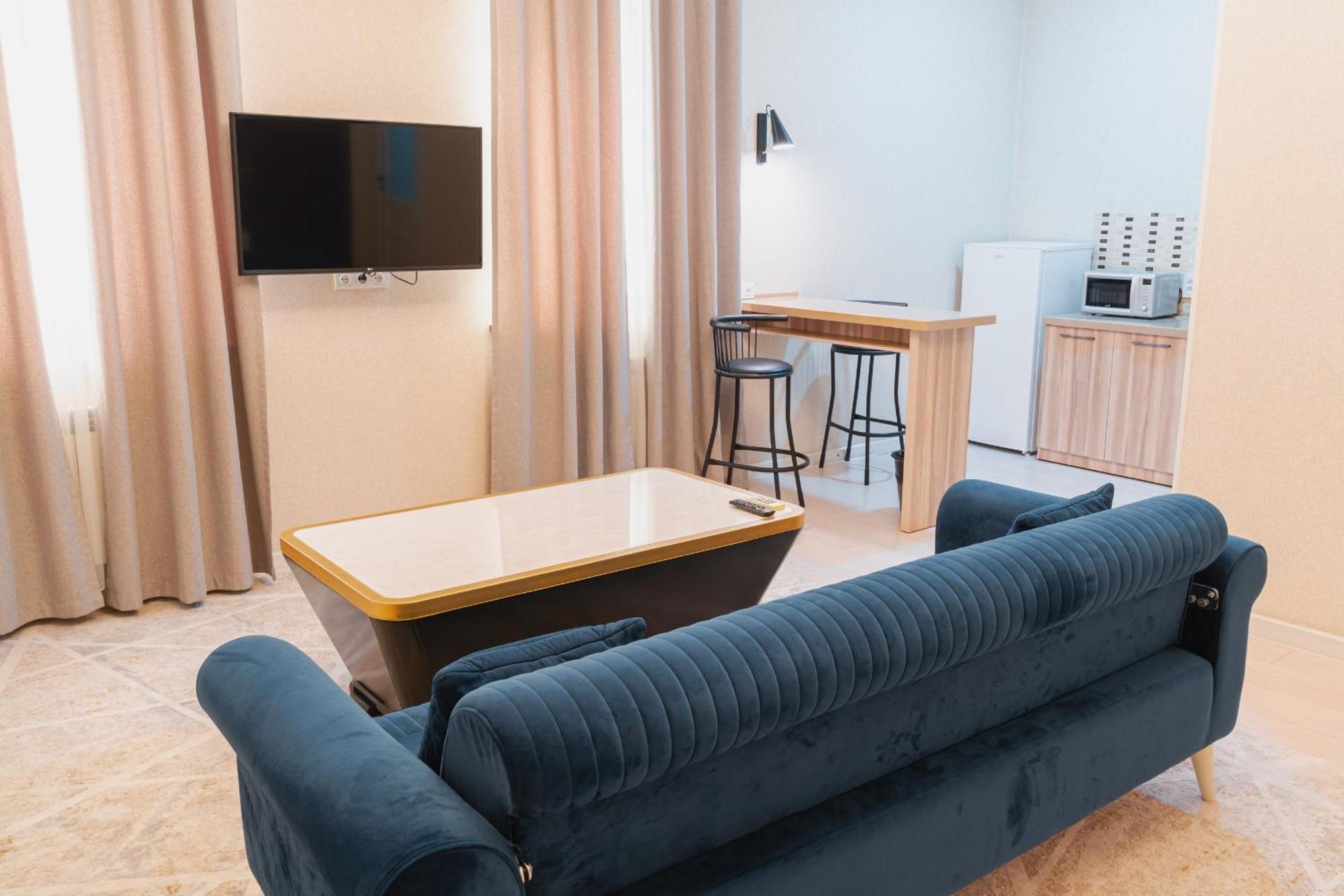 Altair Hotel Shymkent Ngoại thất bức ảnh